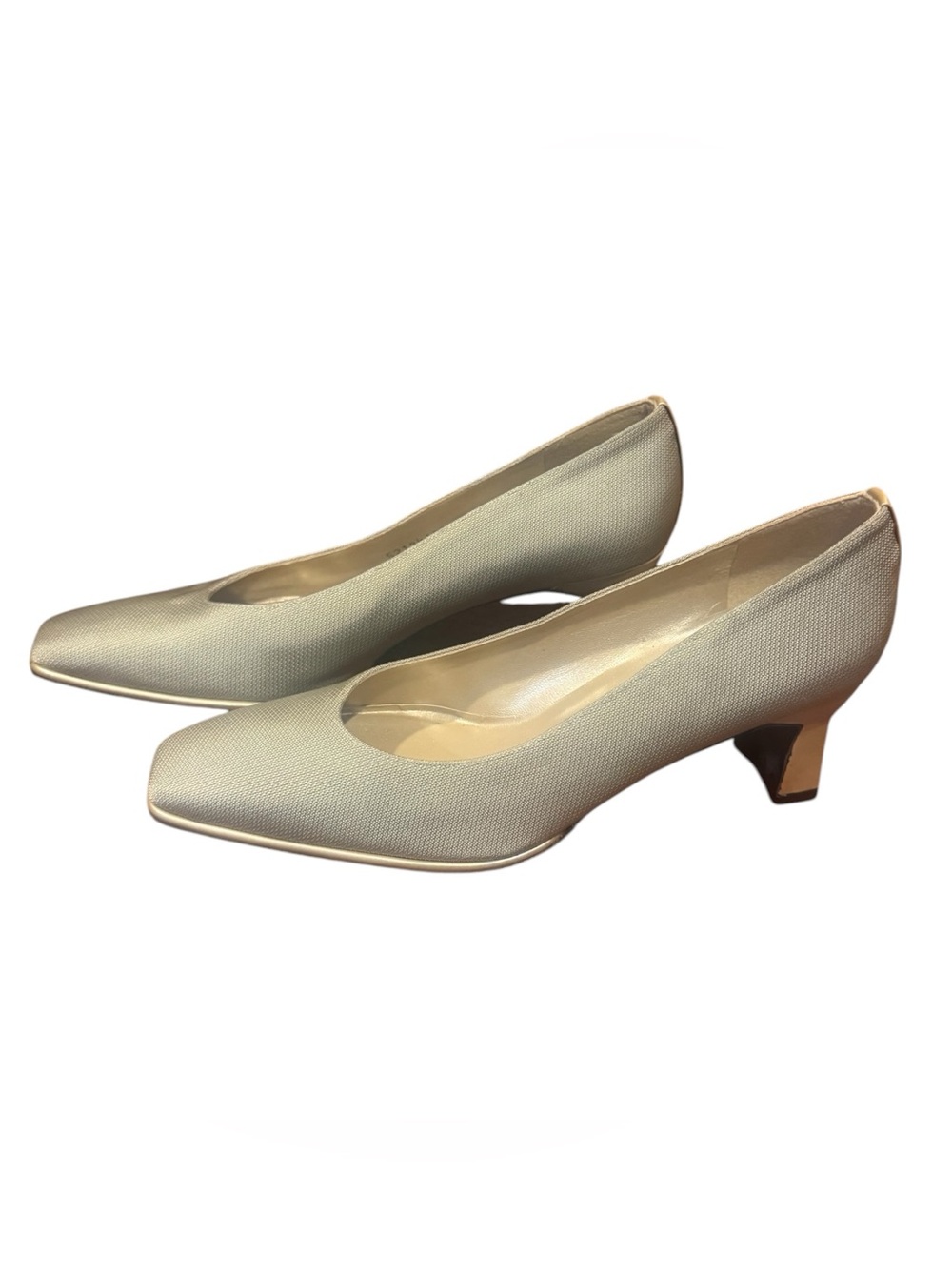 Stuart Weitzman Gold Low Block Heel Pumps - Picture 2 of 8